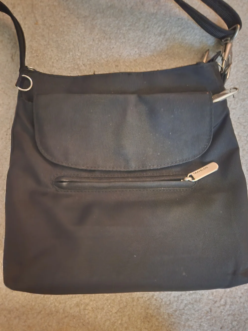 Women's Black Crossbody Shoulder Bag TRAVELON - Picture 2 of 7
